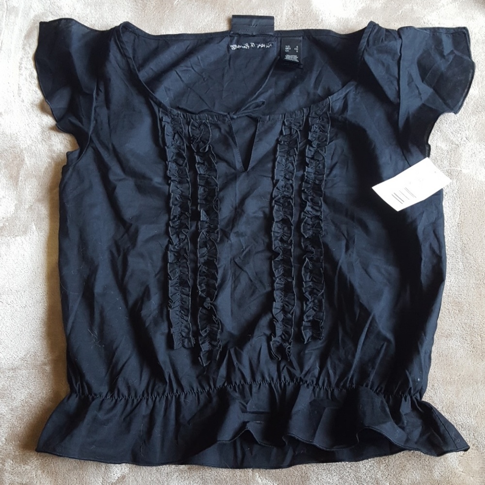 DKNY black peasant top 💓